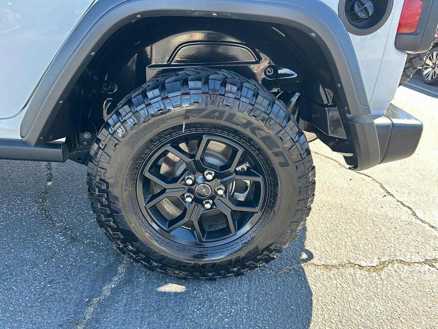 2025 White Jeep Wrangler (1C4PJXDN1SW) , located at 412 Auto Vista Drive, Palmdale, 93551, (661) 945-0620, 34.592636, -118.136681- Photo#13