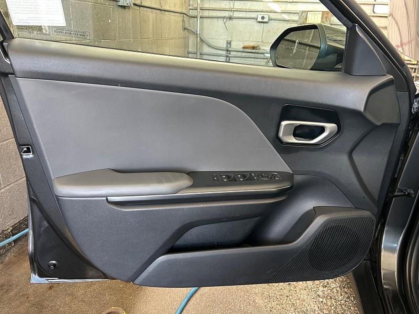 2025 GRAY Kia K4 (3KPFT4DE7SE) with an 4-Cyl 2.0 Liter engine, Automatic IVT transmission, located at 412 Auto Vista Drive, Palmdale, 93551, (661) 945-0620, 34.592636, -118.136681- Photo#21