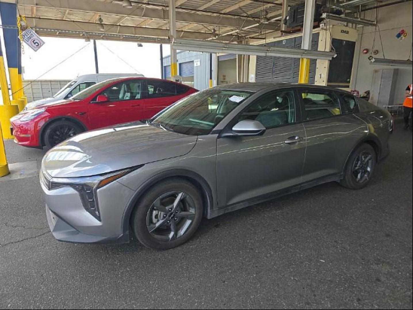 2025 GRAY Kia K4 (3KPFT4DE9SE) with an 4-Cyl 2.0 Liter engine, Automatic IVT transmission, located at 412 Auto Vista Drive, Palmdale, 93551, (661) 945-0620, 34.592636, -118.136681- Photo#1