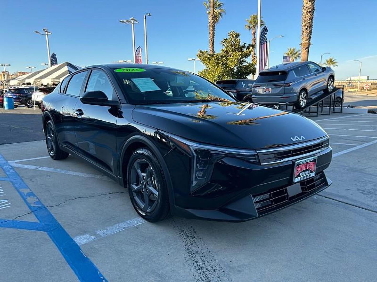 2025 BLACK Kia K4 (3KPFT4DE5SE) with an 4-Cyl 2.0 Liter engine, Automatic IVT transmission, located at 412 Auto Vista Drive, Palmdale, 93551, (661) 945-0620, 34.592636, -118.136681- Photo#0