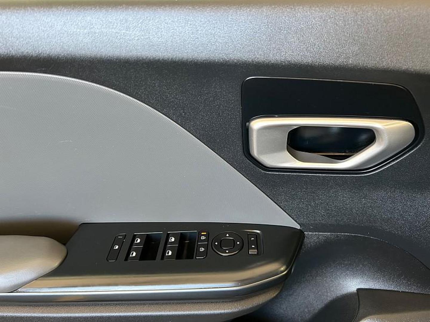2025 BLACK Kia K4 (3KPFT4DE5SE) with an 4-Cyl 2.0 Liter engine, Automatic IVT transmission, located at 412 Auto Vista Drive, Palmdale, 93551, (661) 945-0620, 34.592636, -118.136681- Photo#29