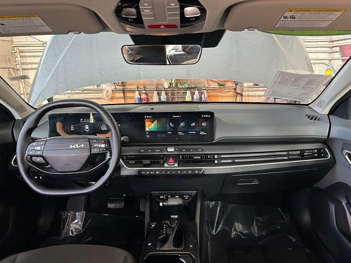 2025 GRAY Kia K4 (3KPFT4DE4SE) with an 4-Cyl 2.0 Liter engine, Automatic IVT transmission, located at 412 Auto Vista Drive, Palmdale, 93551, (661) 945-0620, 34.592636, -118.136681 - Photo#12