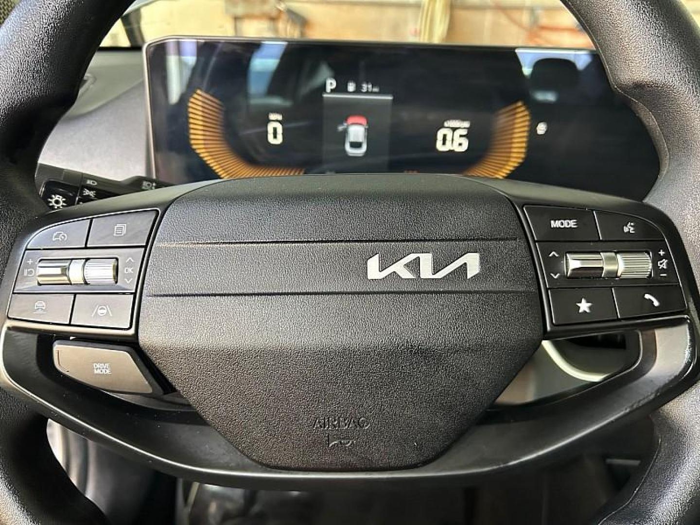 2025 GRAY Kia K4 (3KPFT4DE4SE) with an 4-Cyl 2.0 Liter engine, Automatic IVT transmission, located at 412 Auto Vista Drive, Palmdale, 93551, (661) 945-0620, 34.592636, -118.136681 - Photo#14