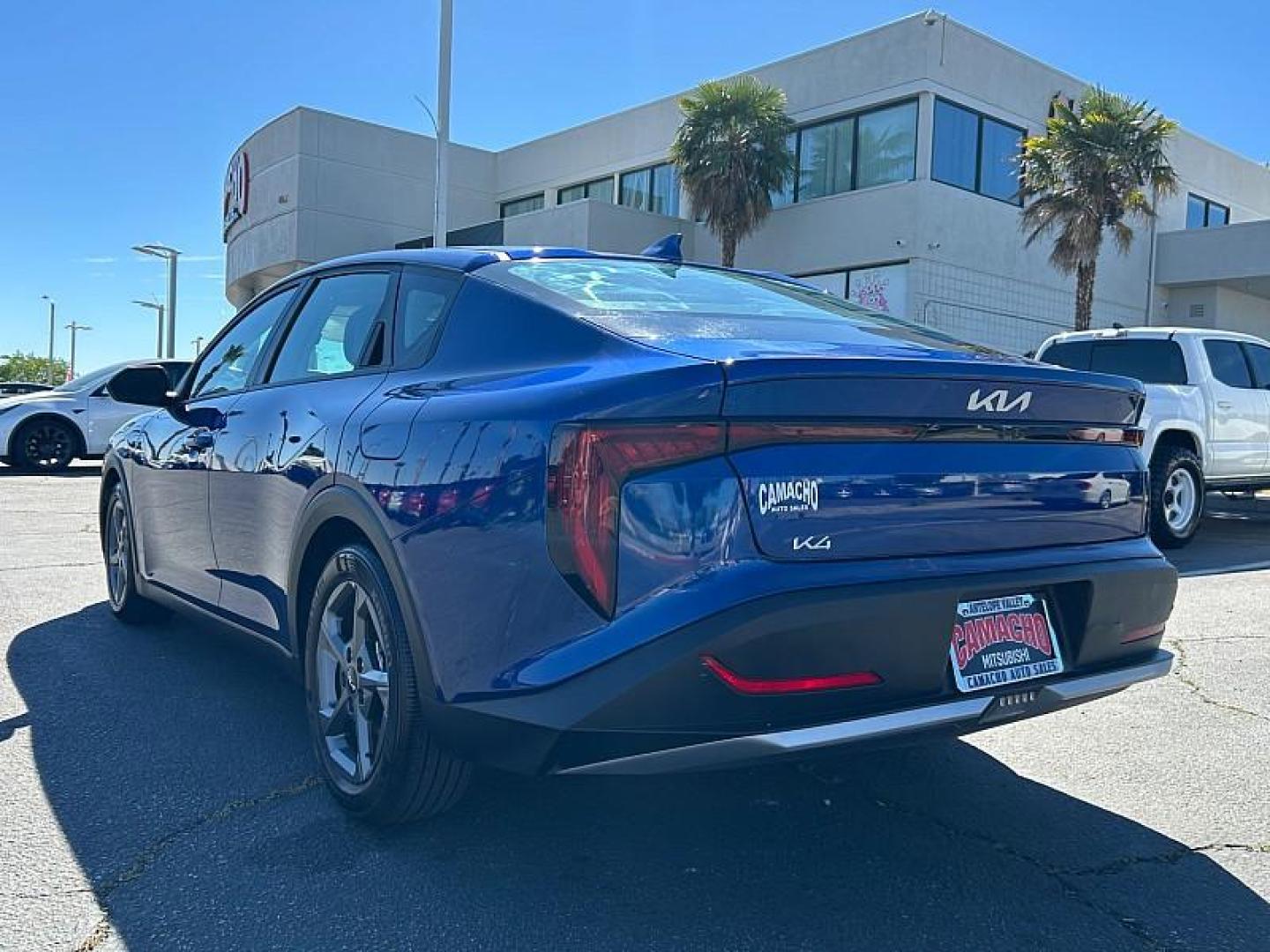 2025 BLUE Kia K4 (3KPFT4DE3SE) with an 4-Cyl 2.0 Liter engine, Automatic IVT transmission, located at 412 Auto Vista Drive, Palmdale, 93551, (661) 945-0620, 34.592636, -118.136681 - Photo#4