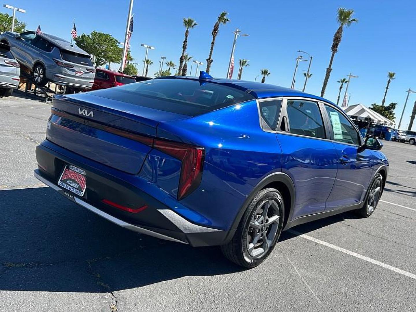 2025 BLUE Kia K4 (3KPFT4DE3SE) with an 4-Cyl 2.0 Liter engine, Automatic IVT transmission, located at 412 Auto Vista Drive, Palmdale, 93551, (661) 945-0620, 34.592636, -118.136681 - Photo#8