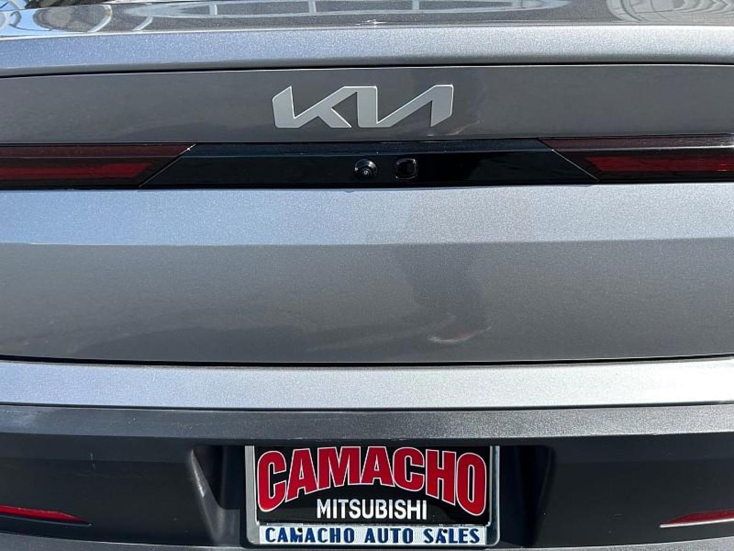 2025 GRAY Kia K4 (3KPFT4DEXSE) with an 4-Cyl 2.0 Liter engine, Automatic IVT transmission, located at 412 Auto Vista Drive, Palmdale, 93551, (661) 945-0620, 34.592636, -118.136681 - Photo#10