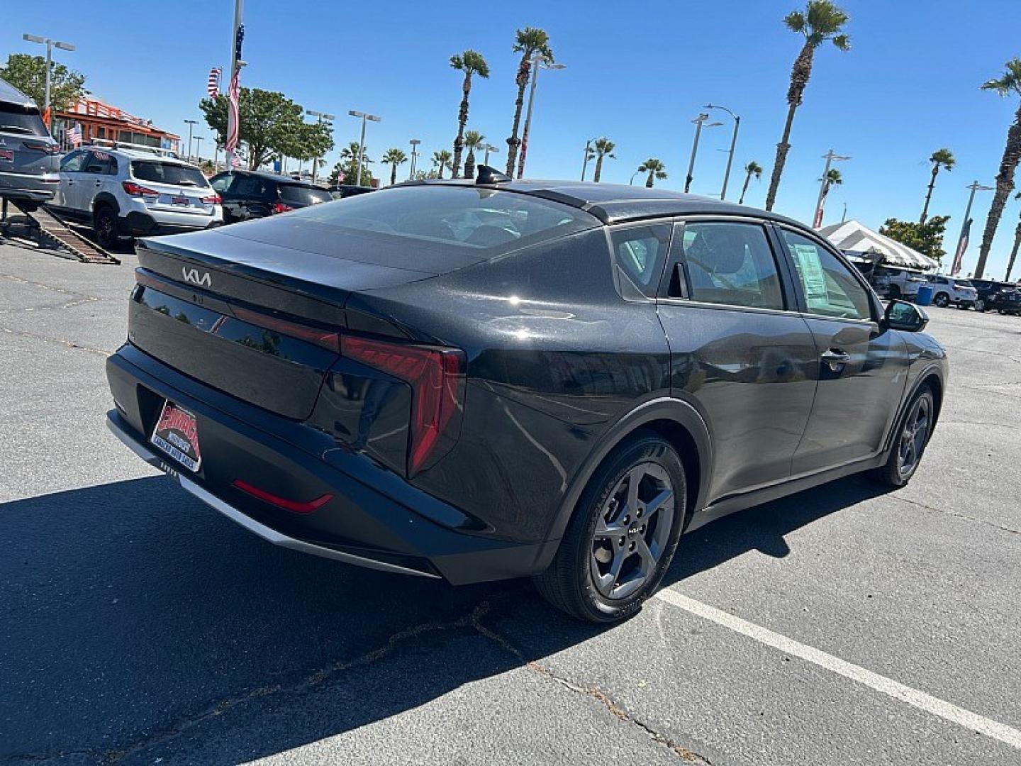 2025 BLACK Kia K4 (3KPFT4DE6SE) with an 4-Cyl 2.0 Liter engine, Automatic IVT transmission, located at 412 Auto Vista Drive, Palmdale, 93551, (661) 945-0620, 34.592636, -118.136681- Photo#2