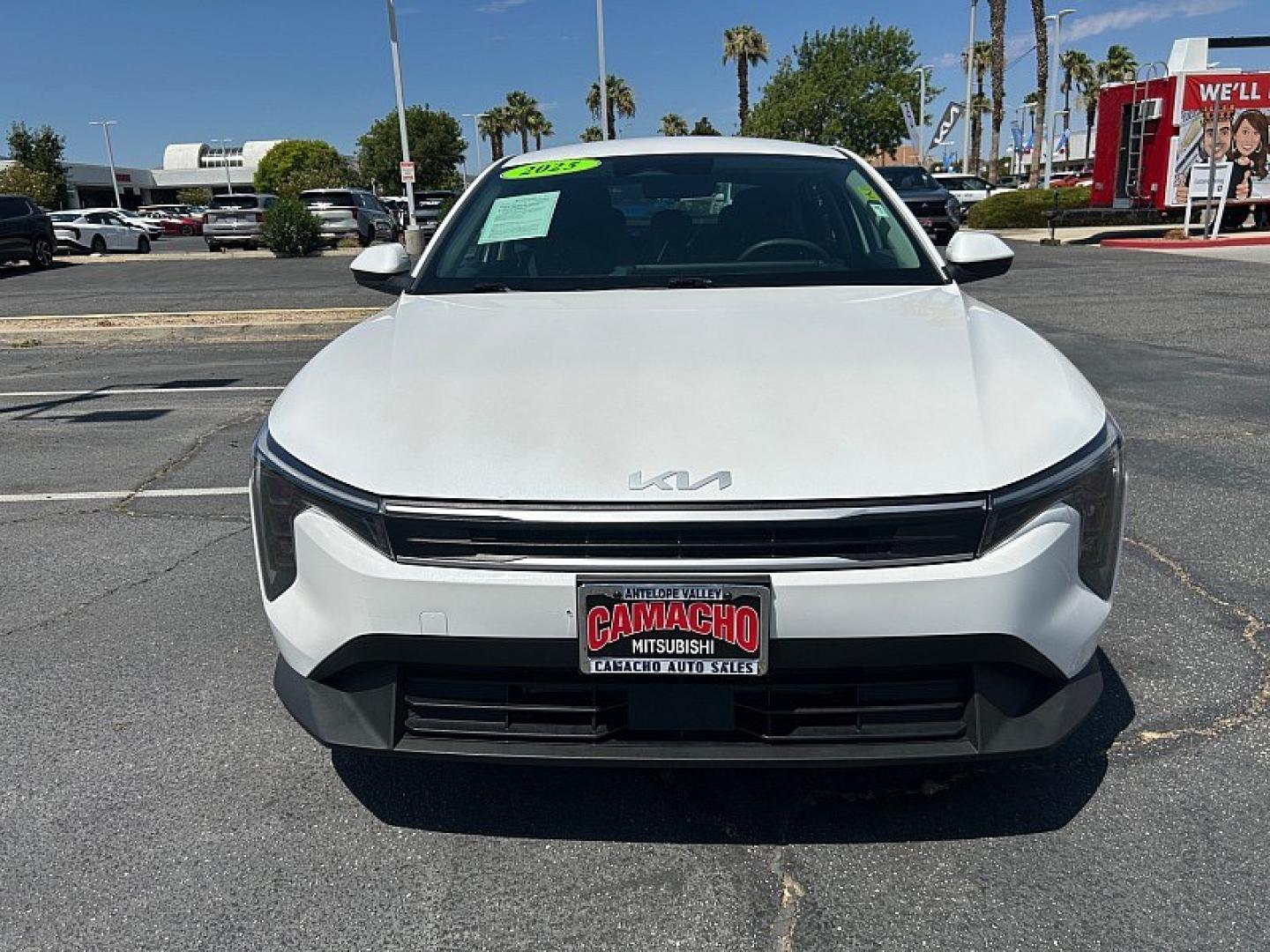 2025 White Kia K4 (3KPFT4DE1SE) with an 4-Cyl 2.0 Liter engine, Automatic IVT transmission, located at 412 Auto Vista Drive, Palmdale, 93551, (661) 945-0620, 34.592636, -118.136681- Photo#1