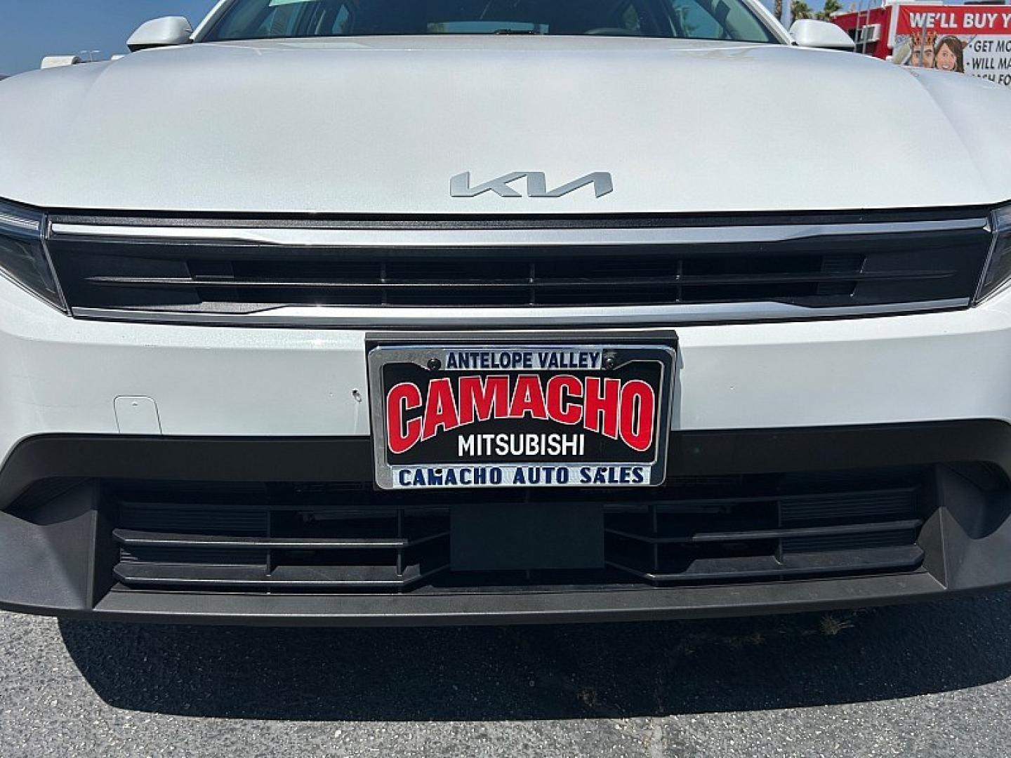 2025 White Kia K4 (3KPFT4DE1SE) with an 4-Cyl 2.0 Liter engine, Automatic IVT transmission, located at 412 Auto Vista Drive, Palmdale, 93551, (661) 945-0620, 34.592636, -118.136681- Photo#9