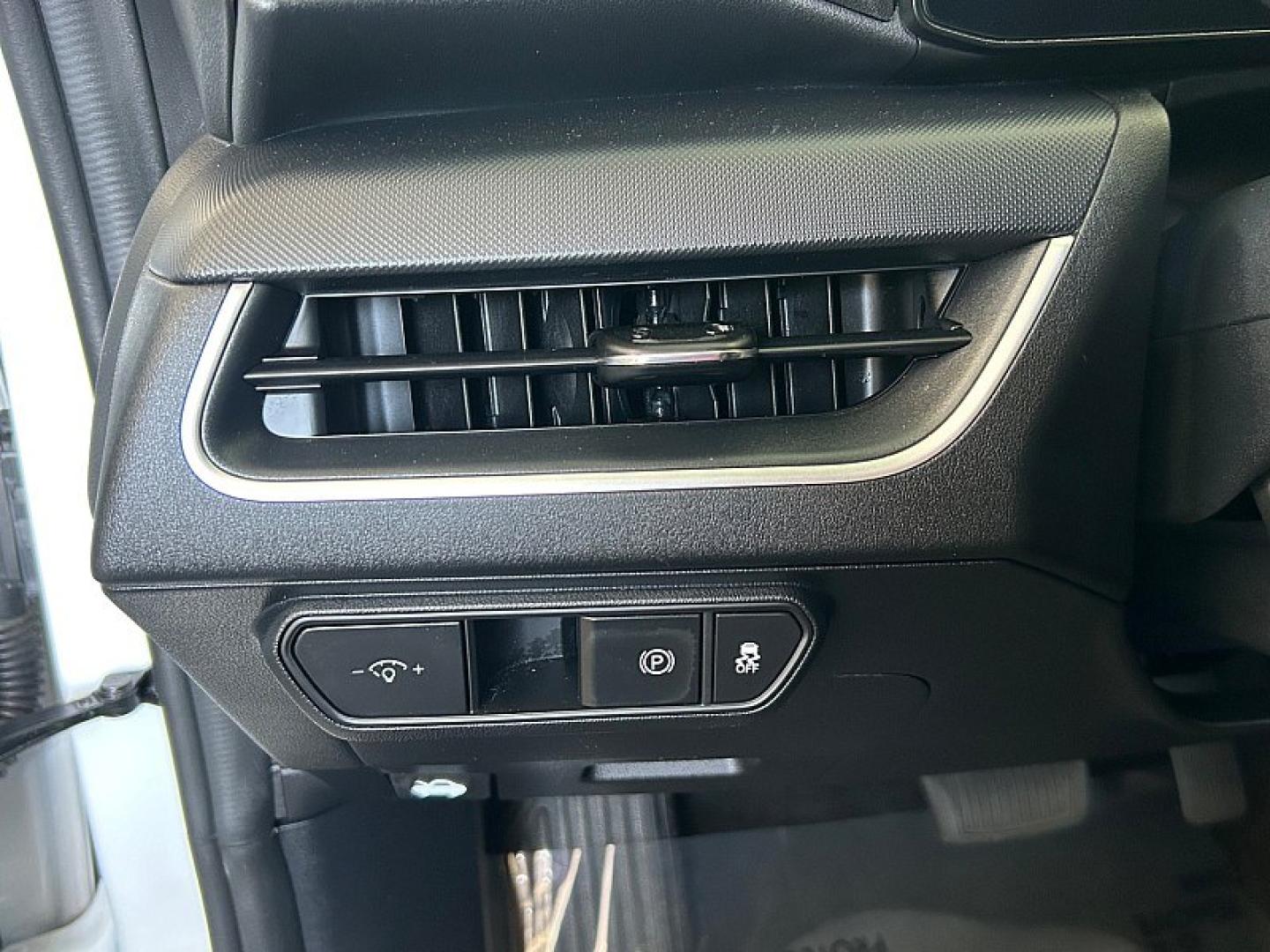 2025 White Kia K4 (3KPFT4DE1SE) with an 4-Cyl 2.0 Liter engine, Automatic IVT transmission, located at 412 Auto Vista Drive, Palmdale, 93551, (661) 945-0620, 34.592636, -118.136681- Photo#25