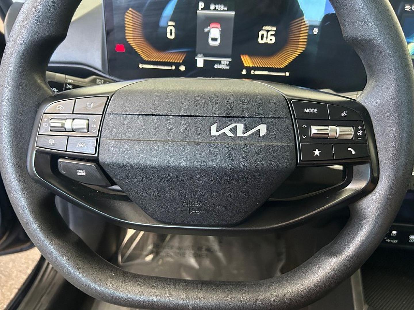 2025 Black /black, gray Kia K4 (3KPFT4DE5SE) with an 4-Cyl 2.0 Liter engine, Automatic IVT transmission, located at 412 Auto Vista Drive, Palmdale, 93551, (661) 945-0620, 34.592636, -118.136681 - Turn heads in this stylish 2025 Kia K4 LXS!Featuring a sleek Aurora Black Pearl exterior and a modern Medium Gray interior, this sedan offers an excellent combination of comfort, technology, and fuel efficiency. Under the hood, a 2.0L 4-cylinder engine paired with an Intelligent Variable Automatic T- Photo#19