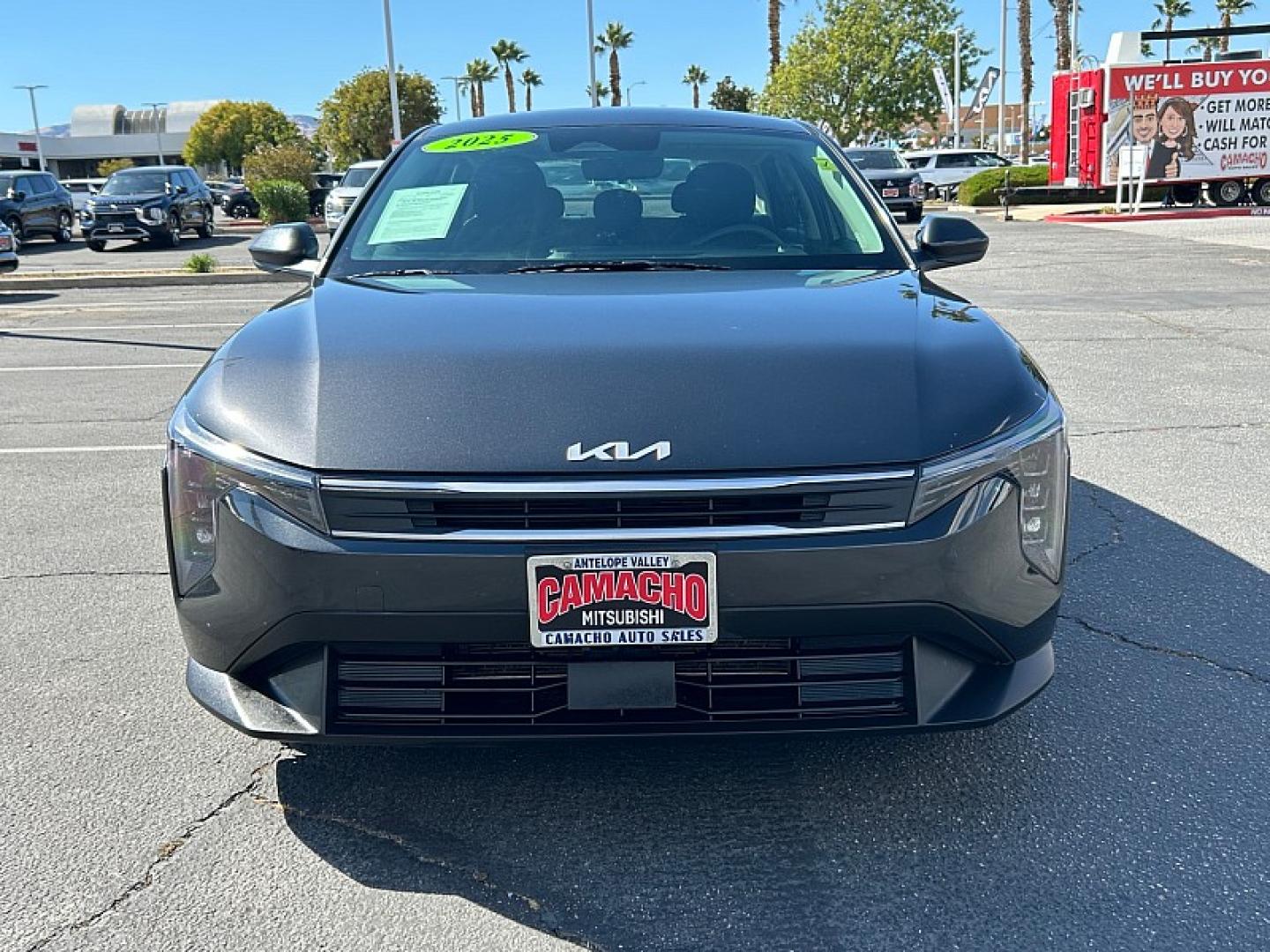 2025 GRAY /black Kia K4 (3KPFT4DEXSE) with an 4-Cyl 2.0 Liter engine, Automatic IVT transmission, located at 412 Auto Vista Drive, Palmdale, 93551, (661) 945-0620, 34.592636, -118.136681 - Stand out with modern style and smart technology in this 2025 Kia K4 LXS!Featuring a sophisticated Interstellar Gray exterior and a sleek Medium Gray interior, this sedan is designed to make every drive comfortable and enjoyable. Powered by a 2.0L 4-cylinder engine paired with an Intelligent Variabl- Photo#1