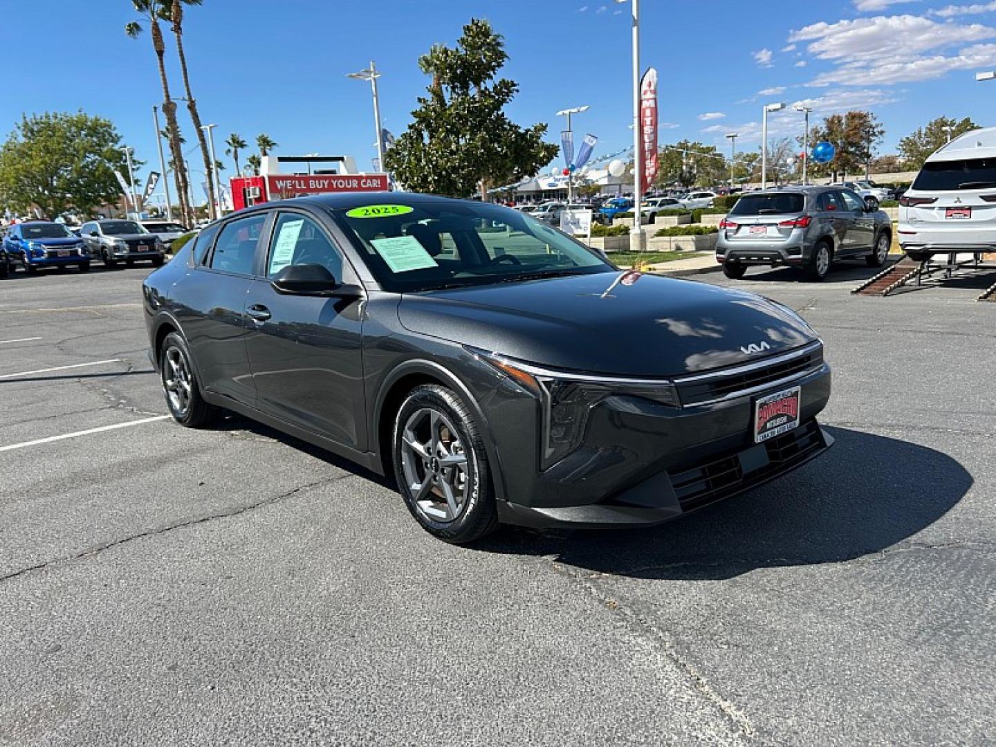 2025 GRAY /black Kia K4 (3KPFT4DEXSE) with an 4-Cyl 2.0 Liter engine, Automatic IVT transmission, located at 412 Auto Vista Drive, Palmdale, 93551, (661) 945-0620, 34.592636, -118.136681 - Stand out with modern style and smart technology in this 2025 Kia K4 LXS!Featuring a sophisticated Interstellar Gray exterior and a sleek Medium Gray interior, this sedan is designed to make every drive comfortable and enjoyable. Powered by a 2.0L 4-cylinder engine paired with an Intelligent Variabl- Photo#0