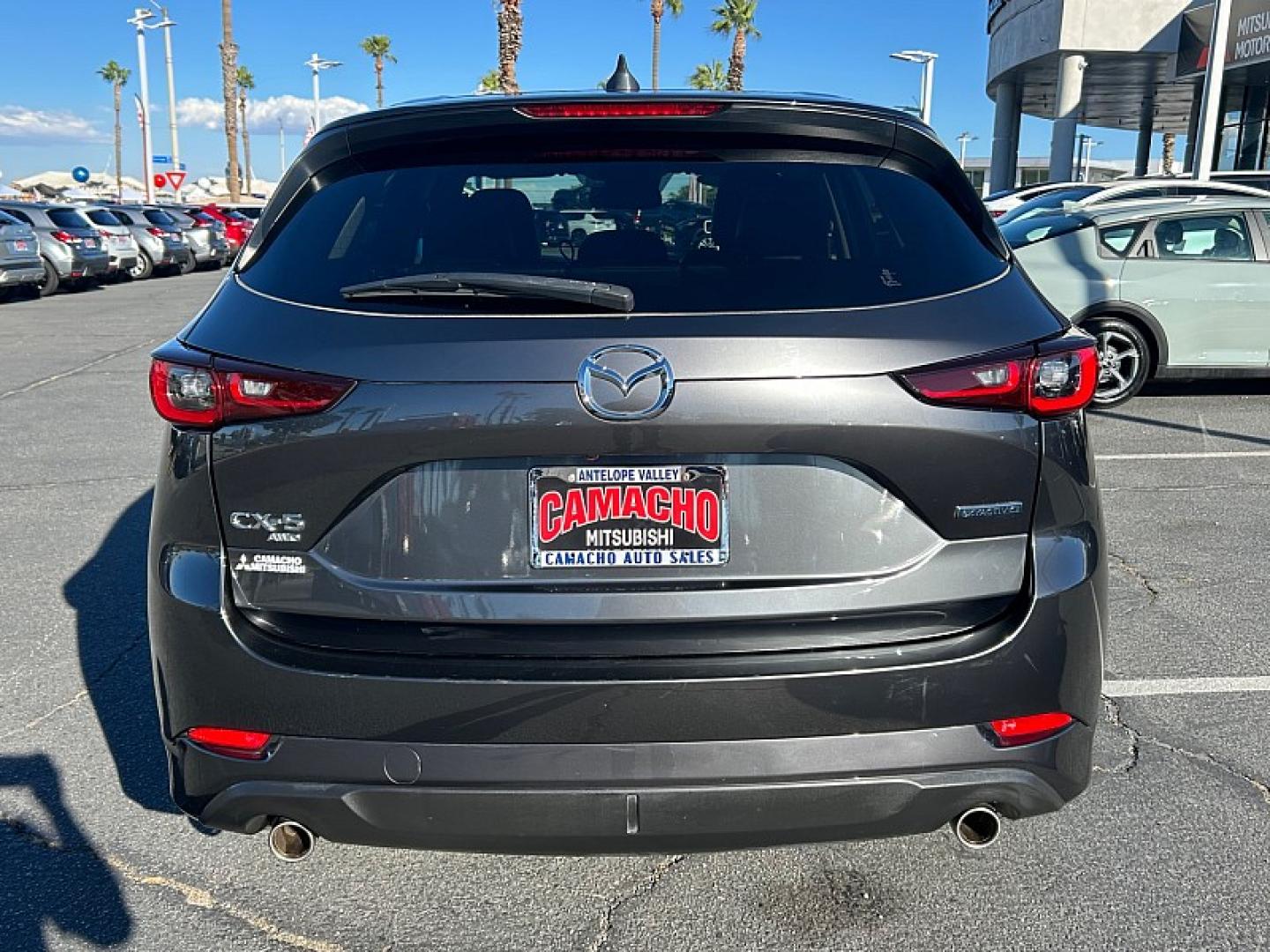 2025 GRAY Mazda CX-5 (JM3KFBCLXS0) with an 4-Cyl 2.5 Liter engine, Automatic 6-Spd transmission, located at 412 Auto Vista Drive, Palmdale, 93551, (661) 945-0620, 34.592636, -118.136681- Photo#5