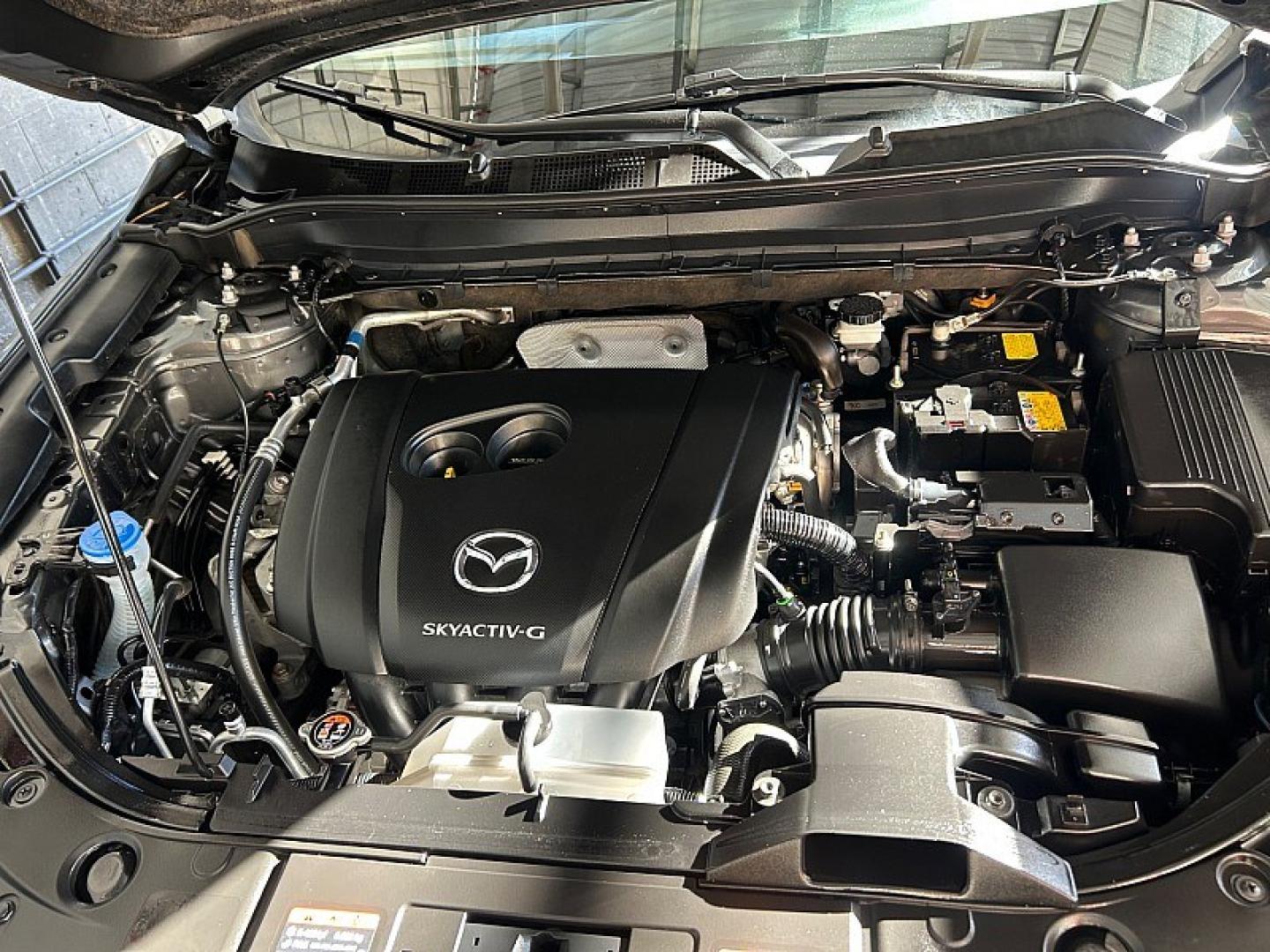 2025 GRAY Mazda CX-5 (JM3KFBCLXS0) with an 4-Cyl 2.5 Liter engine, Automatic 6-Spd transmission, located at 412 Auto Vista Drive, Palmdale, 93551, (661) 945-0620, 34.592636, -118.136681- Photo#18