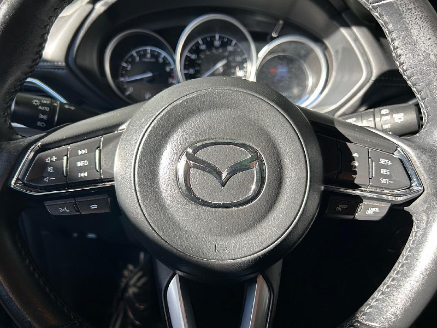 2025 BLACK /black Mazda CX-5 (JM3KFBBLXS0) with an 4-Cyl 2.5 Liter engine, Automatic 6-Spd transmission, located at 412 Auto Vista Drive, Palmdale, 93551, (661) 945-0620, 34.592636, -118.136681 - Discover comfort, versatility, and modern style in this one-owner 2025 Mazda CX-5 2.5 S Select AWD!With its sleek design, refined interior, and confident all-wheel-drive capability, this SUV is ready for daily commutes and weekend adventures alike. Powered by a 2.5L 4-cylinder engine paired with a 6- Photo#23
