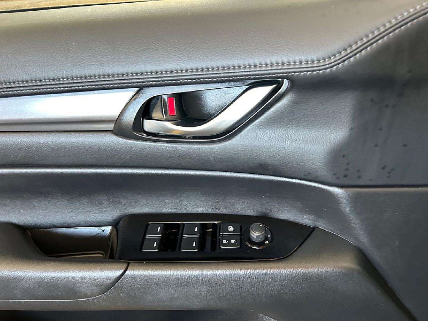 2025 BLACK /black Mazda CX-5 (JM3KFBBLXS0) with an 4-Cyl 2.5 Liter engine, Automatic 6-Spd transmission, located at 412 Auto Vista Drive, Palmdale, 93551, (661) 945-0620, 34.592636, -118.136681 - Discover comfort, versatility, and modern style in this one-owner 2025 Mazda CX-5 2.5 S Select AWD!With its sleek design, refined interior, and confident all-wheel-drive capability, this SUV is ready for daily commutes and weekend adventures alike. Powered by a 2.5L 4-cylinder engine paired with a 6- Photo#26