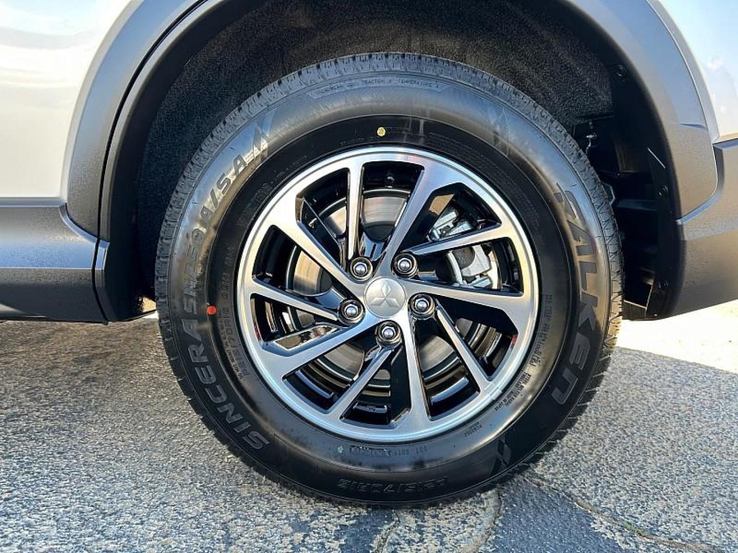 2025 SILVER Mitsubishi Eclipse Cross (JA4ATUAA6SZ) with an 4-Cyl Turbo 1.5 Liter engine, Automatic CVT transmission, located at 412 Auto Vista Drive, Palmdale, 93551, (661) 945-0620, 34.592636, -118.136681 - Photo#11