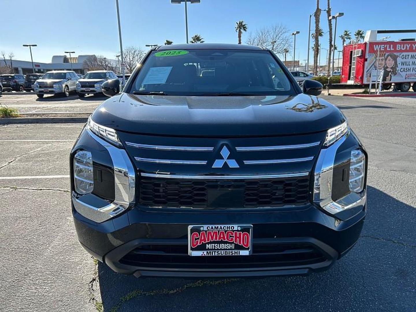 2025 BLACK Mitsubishi Outlander (JA4J4UA84SZ) with an 4-Cyl 2.5 Liter engine, Automatic CVT transmission, located at 412 Auto Vista Drive, Palmdale, 93551, (661) 945-0620, 34.592636, -118.136681 - Photo#1