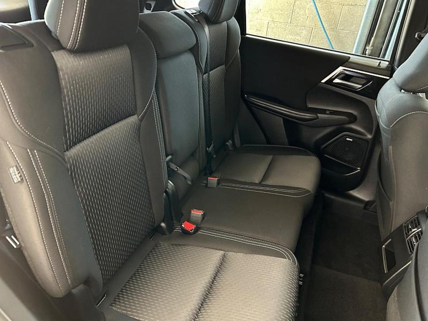 2025 BLACK Mitsubishi Outlander (JA4J4UA84SZ) with an 4-Cyl 2.5 Liter engine, Automatic CVT transmission, located at 412 Auto Vista Drive, Palmdale, 93551, (661) 945-0620, 34.592636, -118.136681 - Photo#25