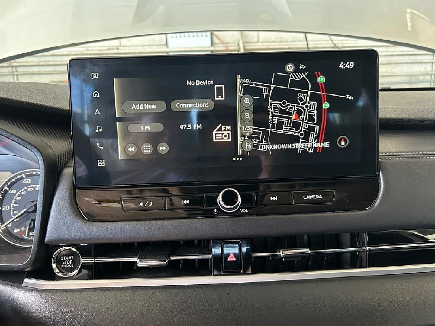2025 Silver Mitsubishi Outlander (JA4J3VA87SZ) with an 4-Cyl 2.5 Liter engine, Automatic CVT transmission, located at 412 Auto Vista Drive, Palmdale, 93551, (661) 945-0620, 34.592636, -118.136681- Photo#22