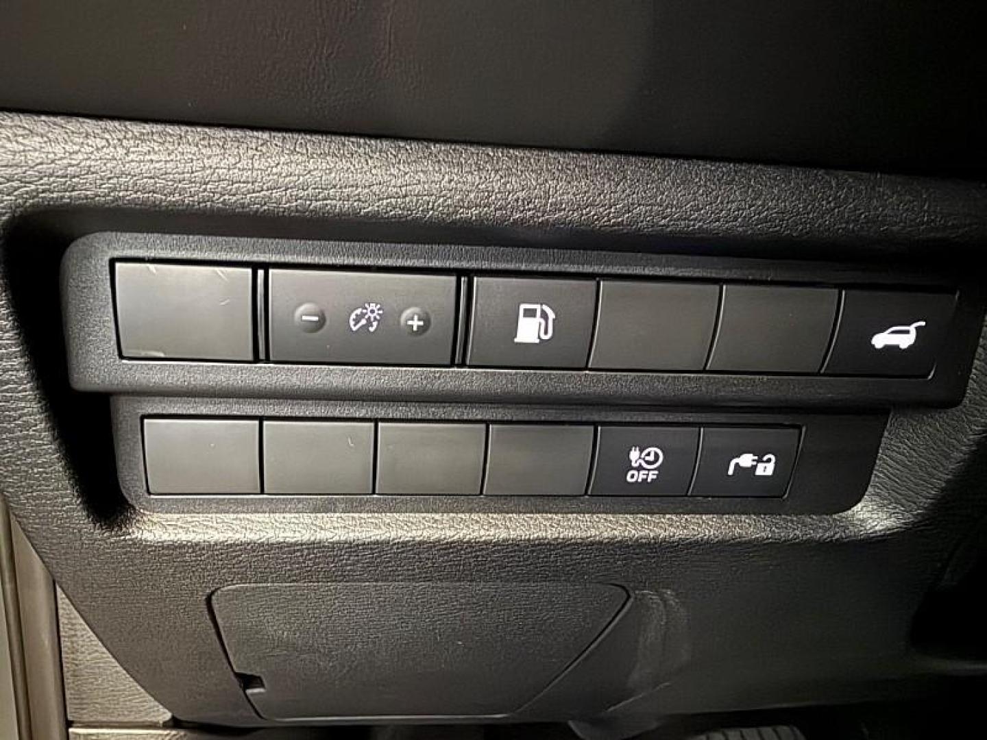 2025 BLACK Mitsubishi Outlander Plug-In Hybrid (JA4T5VA94SZ) with an 4-Cyl Hybrid 2.4 Liter engine, Automatic 1-Spd transmission, located at 412 Auto Vista Drive, Palmdale, 93551, (661) 945-0620, 34.592636, -118.136681 - Photo#23