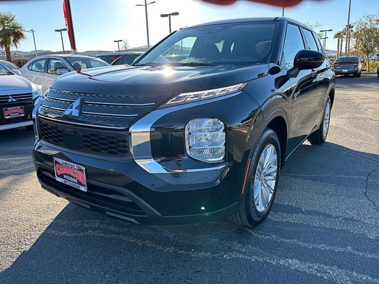 2025 BLACK Mitsubishi Outlander Plug-In Hybrid (JA4T5UA9XSZ) with an 4-Cyl Hybrid 2.4 Liter engine, Automatic 1-Spd transmission, located at 412 Auto Vista Drive, Palmdale, 93551, (661) 945-0620, 34.592636, -118.136681 - Photo#2