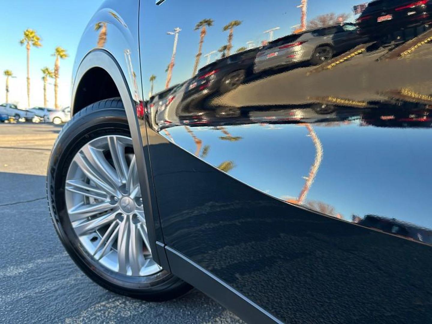 2025 BLACK Mitsubishi Outlander Plug-In Hybrid (JA4T5UA9XSZ) with an 4-Cyl Hybrid 2.4 Liter engine, Automatic 1-Spd transmission, located at 412 Auto Vista Drive, Palmdale, 93551, (661) 945-0620, 34.592636, -118.136681 - Photo#10