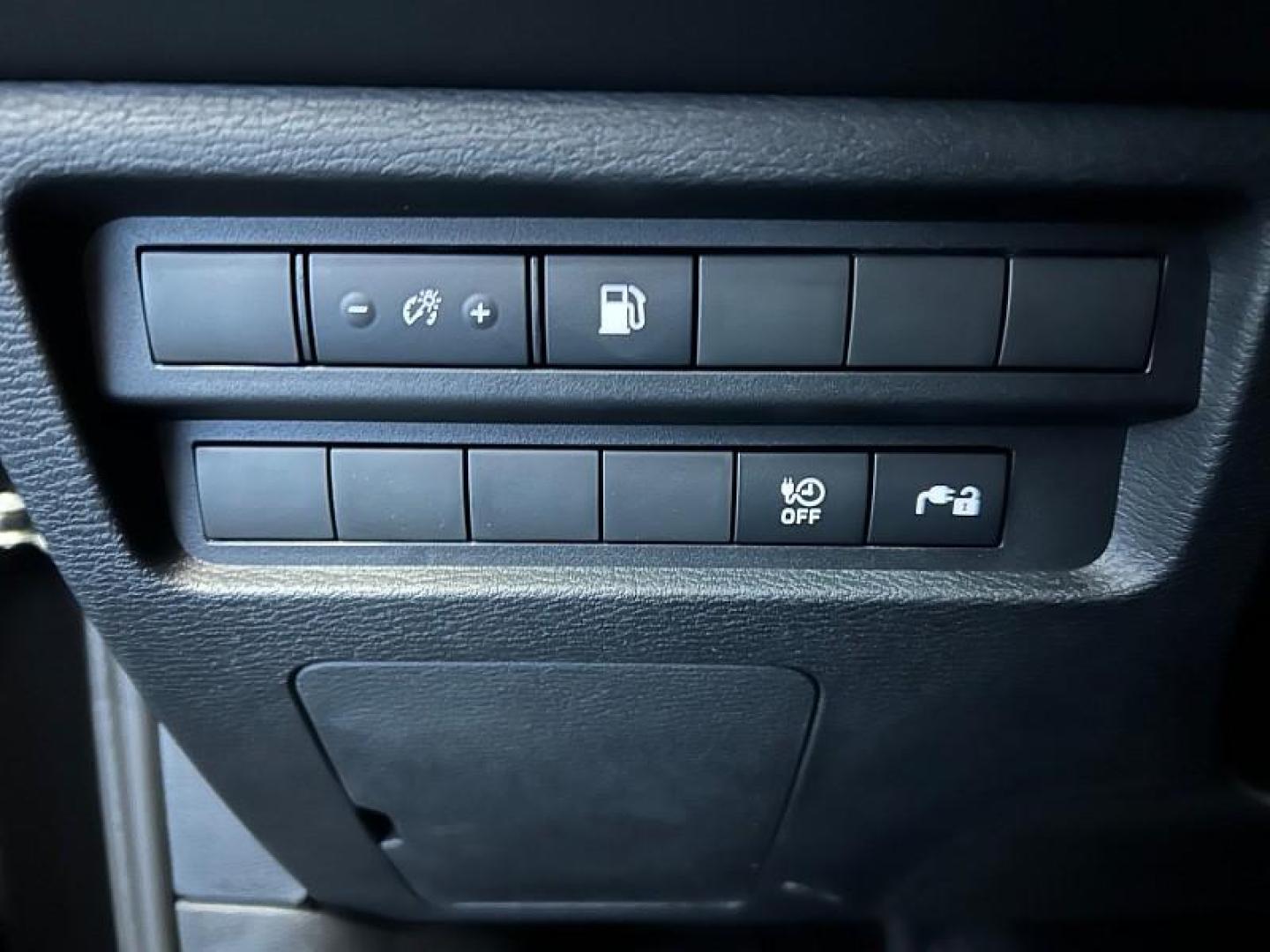2025 BLACK Mitsubishi Outlander Plug-In Hybrid (JA4T5UA9XSZ) with an 4-Cyl Hybrid 2.4 Liter engine, Automatic 1-Spd transmission, located at 412 Auto Vista Drive, Palmdale, 93551, (661) 945-0620, 34.592636, -118.136681 - Photo#26