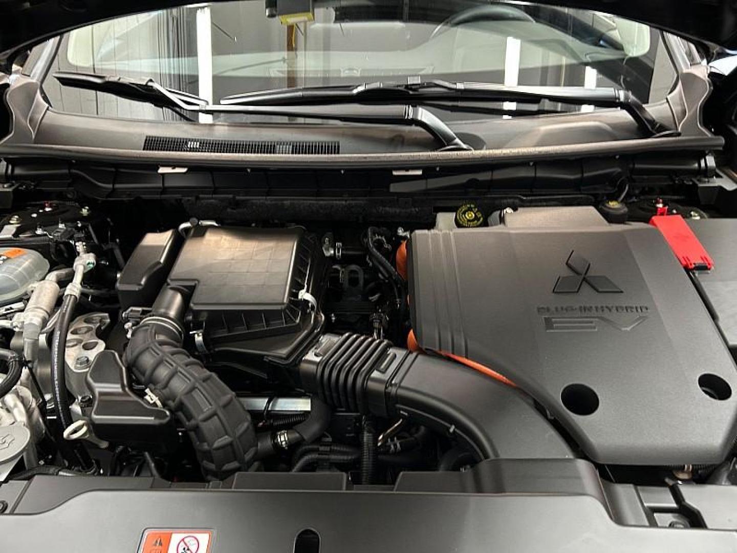 2025 BLACK Mitsubishi Outlander Plug-In Hybrid (JA4T5UA9XSZ) with an 4-Cyl Hybrid 2.4 Liter engine, Automatic 1-Spd transmission, located at 412 Auto Vista Drive, Palmdale, 93551, (661) 945-0620, 34.592636, -118.136681 - Photo#30
