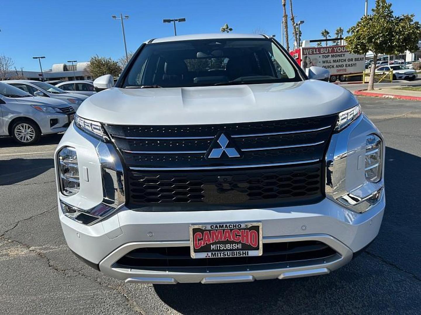 2025 Mitsubishi Outlander Plug-In Hybrid (JA4T5VA95SZ) with an 4-Cyl Hybrid 2.4 Liter engine, Automatic 1-Spd transmission, located at 412 Auto Vista Drive, Palmdale, 93551, (661) 945-0620, 34.592636, -118.136681 - Photo#1