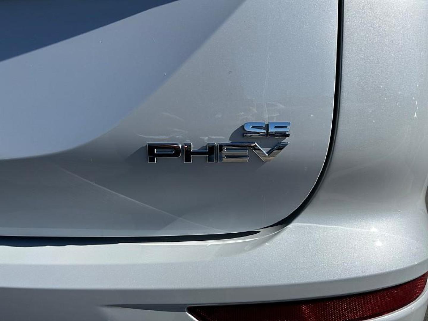 2025 Mitsubishi Outlander Plug-In Hybrid (JA4T5VA95SZ) with an 4-Cyl Hybrid 2.4 Liter engine, Automatic 1-Spd transmission, located at 412 Auto Vista Drive, Palmdale, 93551, (661) 945-0620, 34.592636, -118.136681 - Photo#14