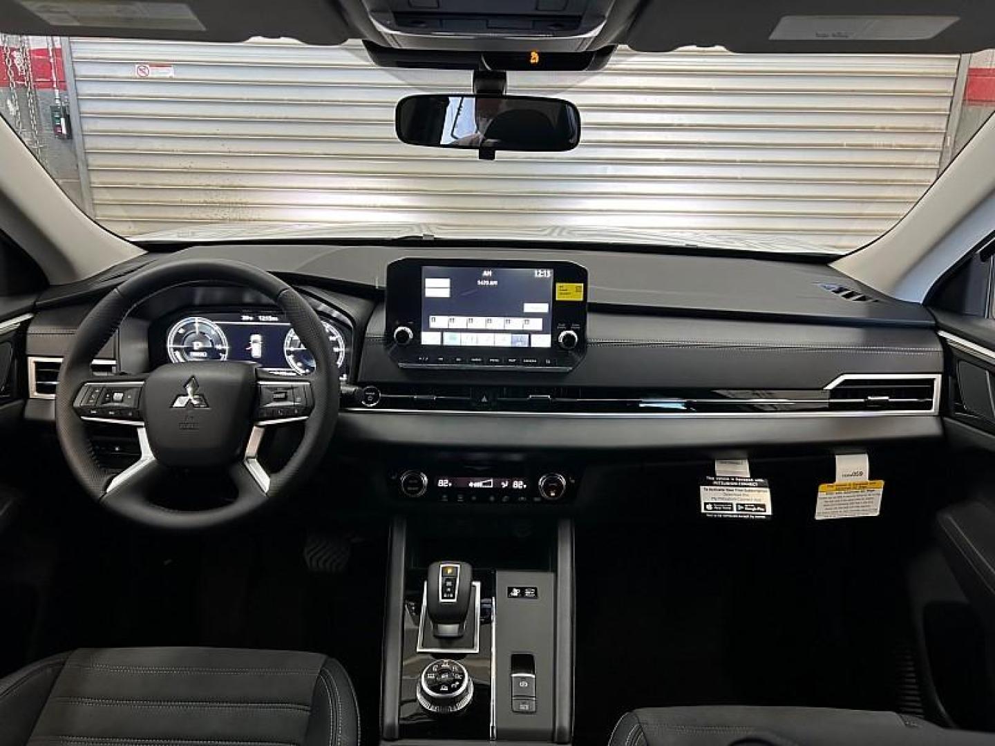 2025 Mitsubishi Outlander Plug-In Hybrid (JA4T5VA95SZ) with an 4-Cyl Hybrid 2.4 Liter engine, Automatic 1-Spd transmission, located at 412 Auto Vista Drive, Palmdale, 93551, (661) 945-0620, 34.592636, -118.136681 - Photo#18