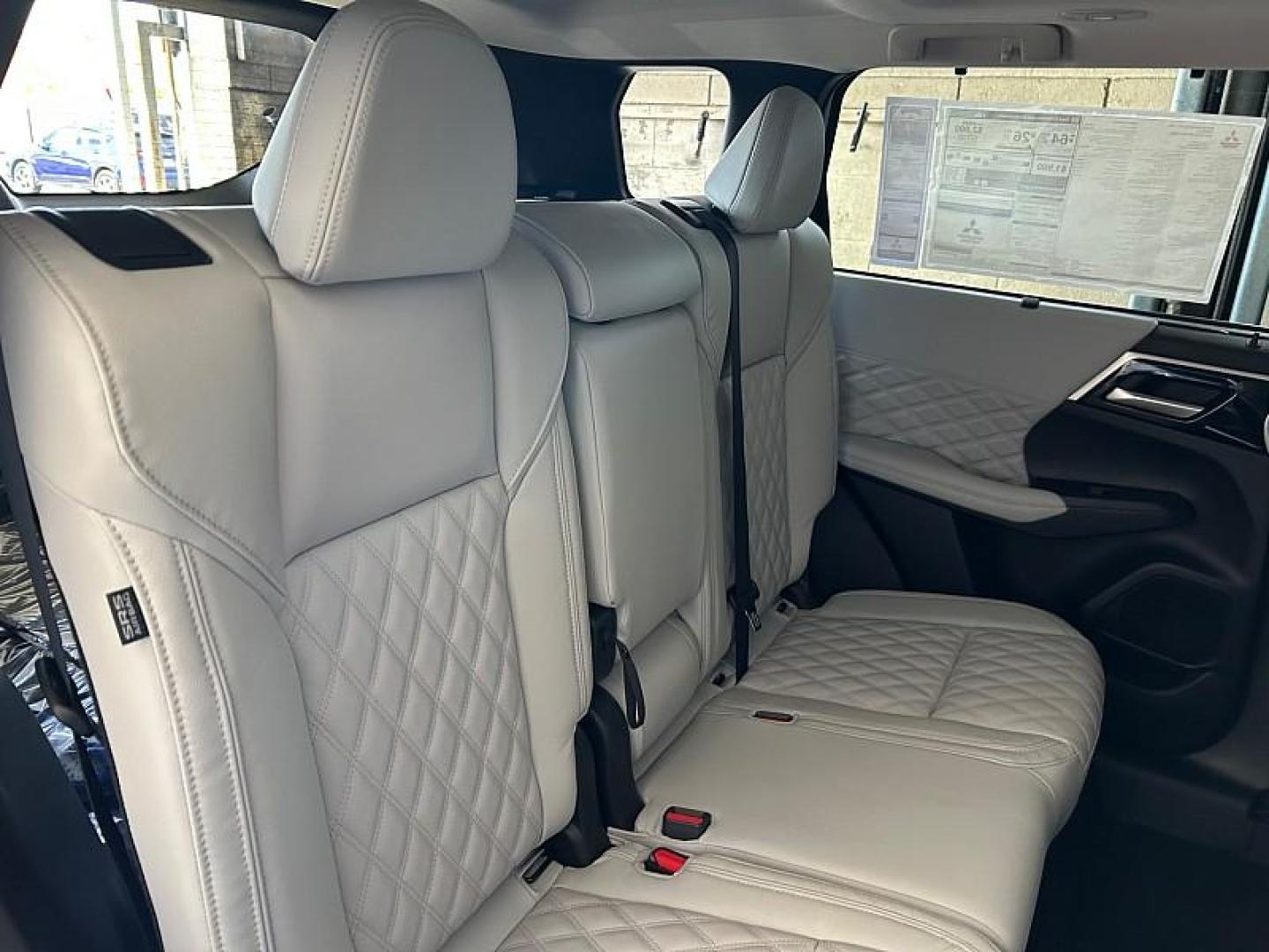2025 Mitsubishi Outlander Plug-In Hybrid (JA4T5WA93SZ) with an 4-Cyl Hybrid 2.4 Liter engine, Automatic 1-Spd transmission, located at 412 Auto Vista Drive, Palmdale, 93551, (661) 945-0620, 34.592636, -118.136681 - Photo#28