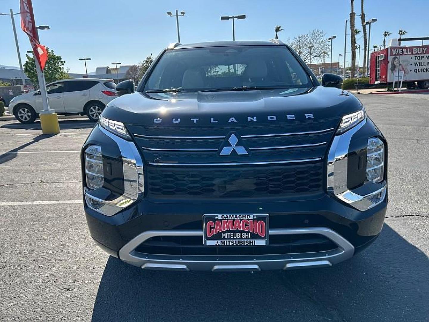 2025 Mitsubishi Outlander Plug-In Hybrid (JA4T5WA92SZ) with an 4-Cyl Hybrid 2.4 Liter engine, Automatic 1-Spd transmission, located at 412 Auto Vista Drive, Palmdale, 93551, (661) 945-0620, 34.592636, -118.136681 - Photo#1