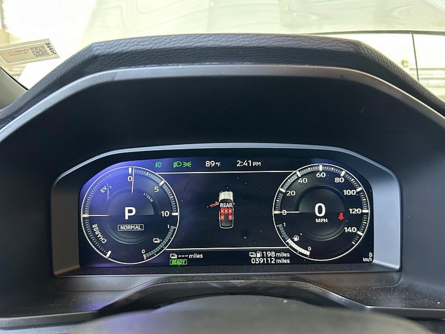 2025 GRAY Mitsubishi Outlander Plug-In Hybrid (JA4T5WA97SZ) with an 4-Cyl Hybrid 2.4 Liter engine, Automatic 1-Spd transmission, located at 412 Auto Vista Drive, Palmdale, 93551, (661) 945-0620, 34.592636, -118.136681 - Photo#22