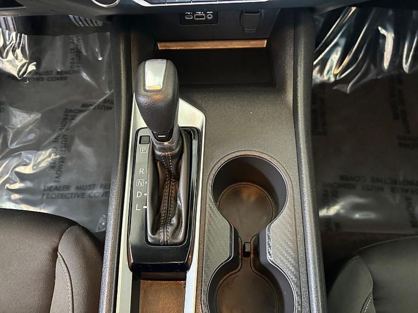 2025 WHITE Nissan Altima (1N4BL4DV6SN) with an 4-Cyl 2.5 Liter engine, Automatic CVT transmission, located at 412 Auto Vista Drive, Palmdale, 93551, (661) 945-0620, 34.592636, -118.136681 - Photo#16