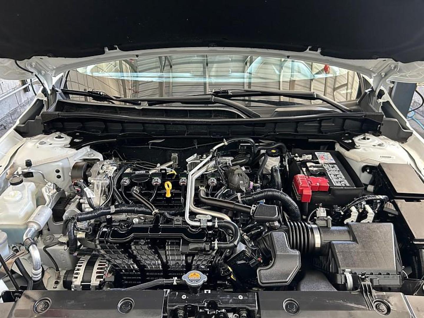2025 WHITE Nissan Altima (1N4BL4DV6SN) with an 4-Cyl 2.5 Liter engine, Automatic CVT transmission, located at 412 Auto Vista Drive, Palmdale, 93551, (661) 945-0620, 34.592636, -118.136681 - Photo#29