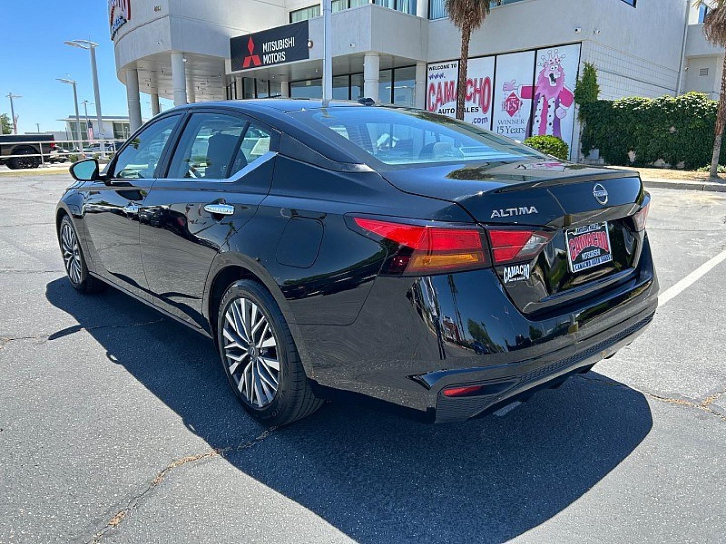 2025 BLACK Nissan Altima (1N4BL4DVXSN) with an 4-Cyl 2.5 Liter engine, Automatic CVT transmission, located at 412 Auto Vista Drive, Palmdale, 93551, (661) 945-0620, 34.592636, -118.136681- Photo#8