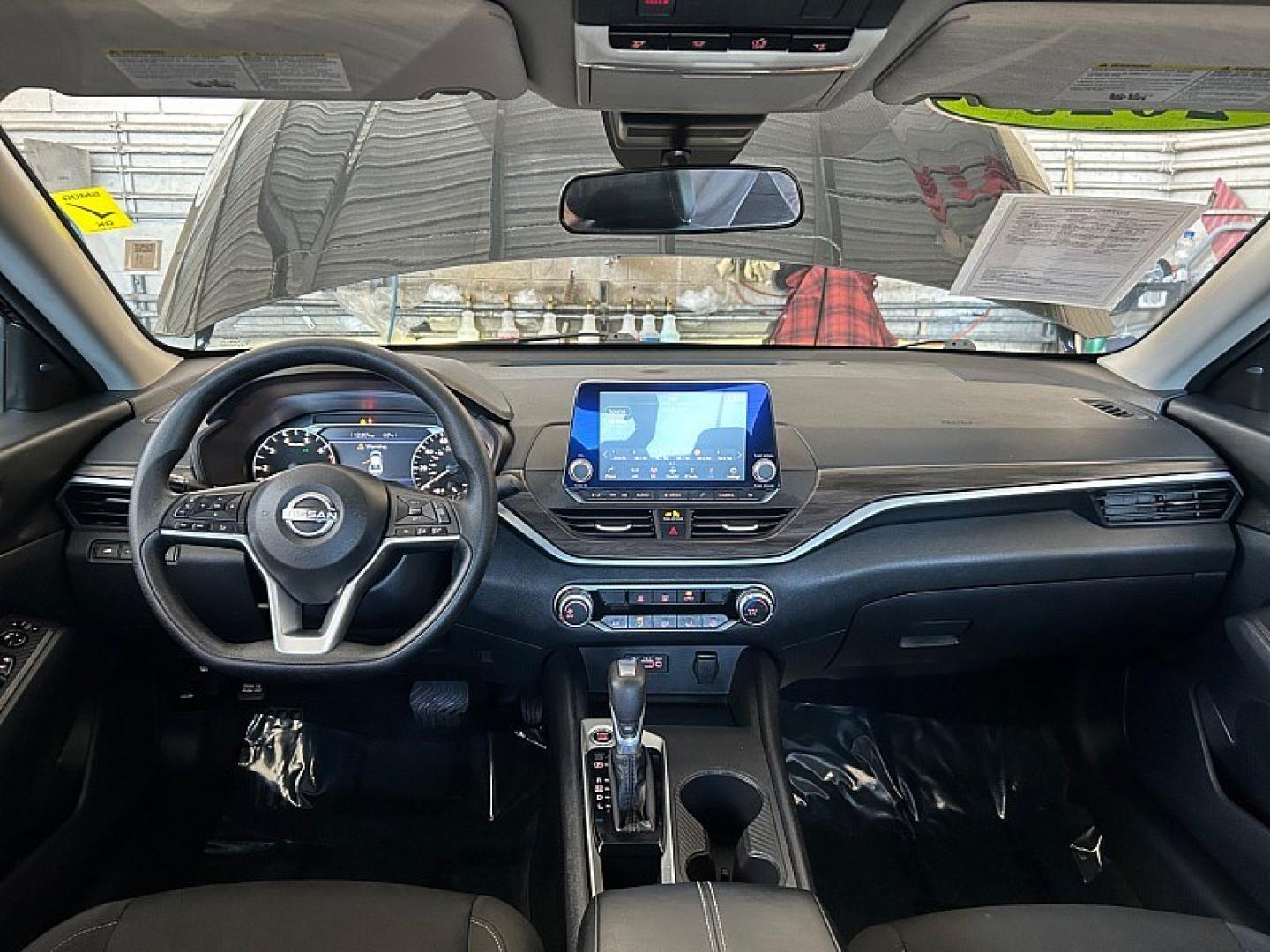 2025 BLACK Nissan Altima (1N4BL4DVXSN) with an 4-Cyl 2.5 Liter engine, Automatic CVT transmission, located at 412 Auto Vista Drive, Palmdale, 93551, (661) 945-0620, 34.592636, -118.136681- Photo#18