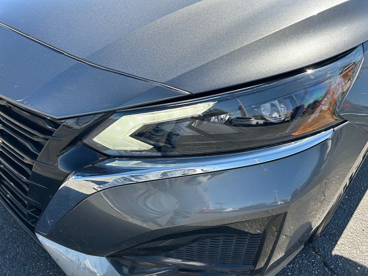 2025 GRAY Nissan Altima (1N4BL4DV5SN) with an 4-Cyl 2.5 Liter engine, Automatic CVT transmission, located at 412 Auto Vista Drive, Palmdale, 93551, (661) 945-0620, 34.592636, -118.136681- Photo#11
