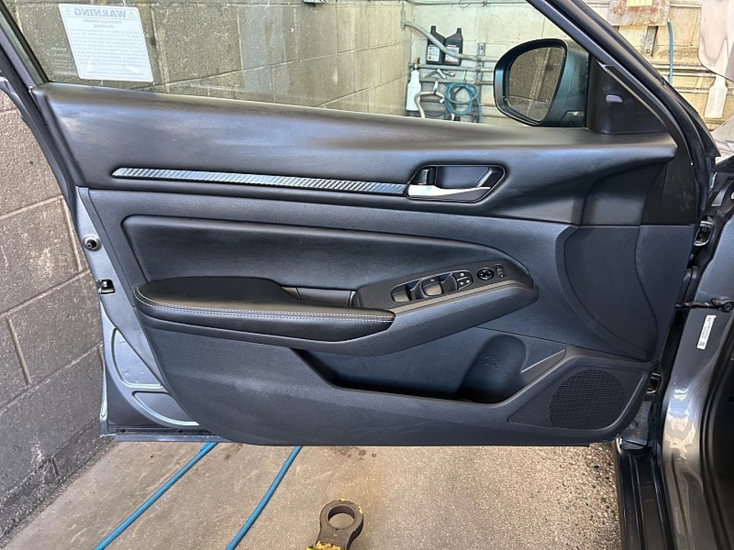 2025 GRAY Nissan Altima (1N4BL4DV5SN) with an 4-Cyl 2.5 Liter engine, Automatic CVT transmission, located at 412 Auto Vista Drive, Palmdale, 93551, (661) 945-0620, 34.592636, -118.136681- Photo#16