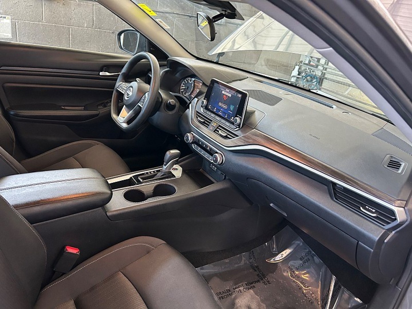 2025 GRAY Nissan Altima (1N4BL4DV5SN) with an 4-Cyl 2.5 Liter engine, Automatic CVT transmission, located at 412 Auto Vista Drive, Palmdale, 93551, (661) 945-0620, 34.592636, -118.136681- Photo#27