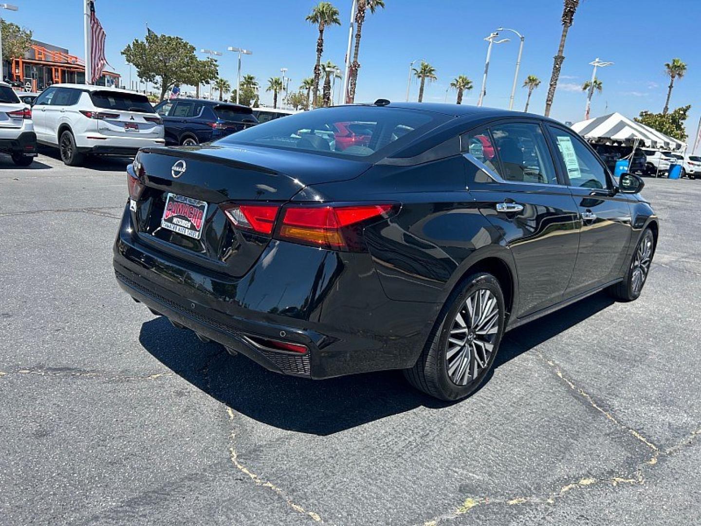 2025 Black Nissan Altima (1N4BL4DV9SN) with an 4-Cyl 2.5 Liter engine, Automatic CVT transmission, located at 412 Auto Vista Drive, Palmdale, 93551, (661) 945-0620, 34.592636, -118.136681- Photo#2
