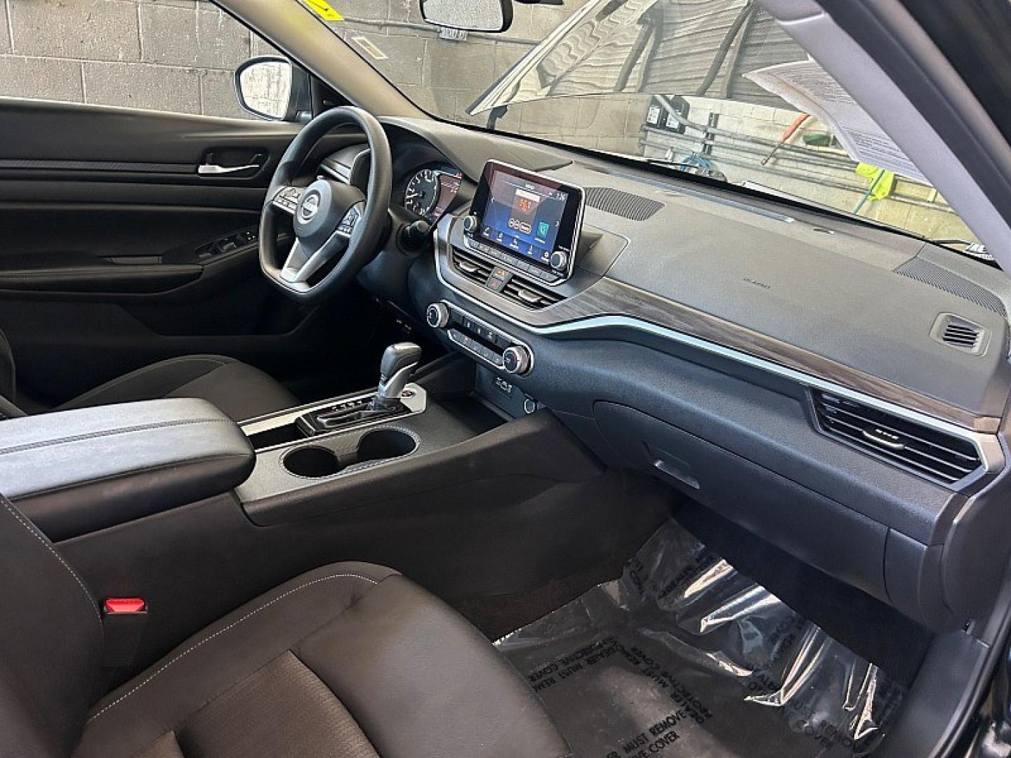2025 Black Nissan Altima (1N4BL4DV9SN) with an 4-Cyl 2.5 Liter engine, Automatic CVT transmission, located at 412 Auto Vista Drive, Palmdale, 93551, (661) 945-0620, 34.592636, -118.136681- Photo#27
