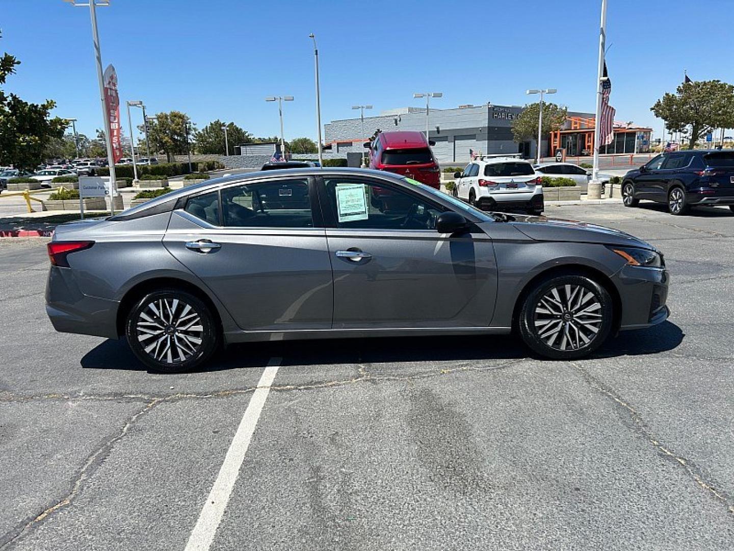 2025 Gray Nissan Altima (1N4BL4DVXSN) with an 4-Cyl 2.5 Liter engine, Automatic CVT transmission, located at 412 Auto Vista Drive, Palmdale, 93551, (661) 945-0620, 34.592636, -118.136681- Photo#10