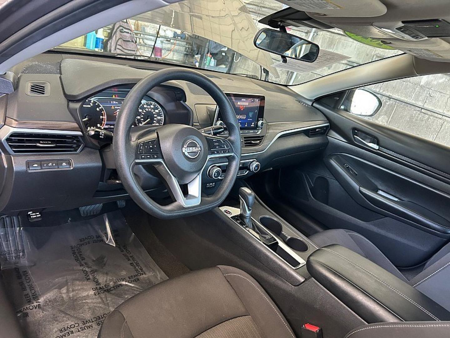 2025 Gray Nissan Altima (1N4BL4DVXSN) with an 4-Cyl 2.5 Liter engine, Automatic CVT transmission, located at 412 Auto Vista Drive, Palmdale, 93551, (661) 945-0620, 34.592636, -118.136681- Photo#17