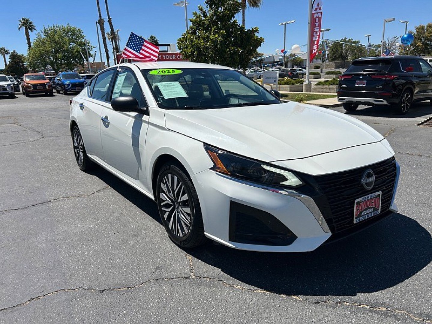 2025 White Nissan Altima (1N4BL4DV7SN) with an 4-Cyl 2.5 Liter engine, Automatic CVT transmission, located at 412 Auto Vista Drive, Palmdale, 93551, (661) 945-0620, 34.592636, -118.136681- Photo#0