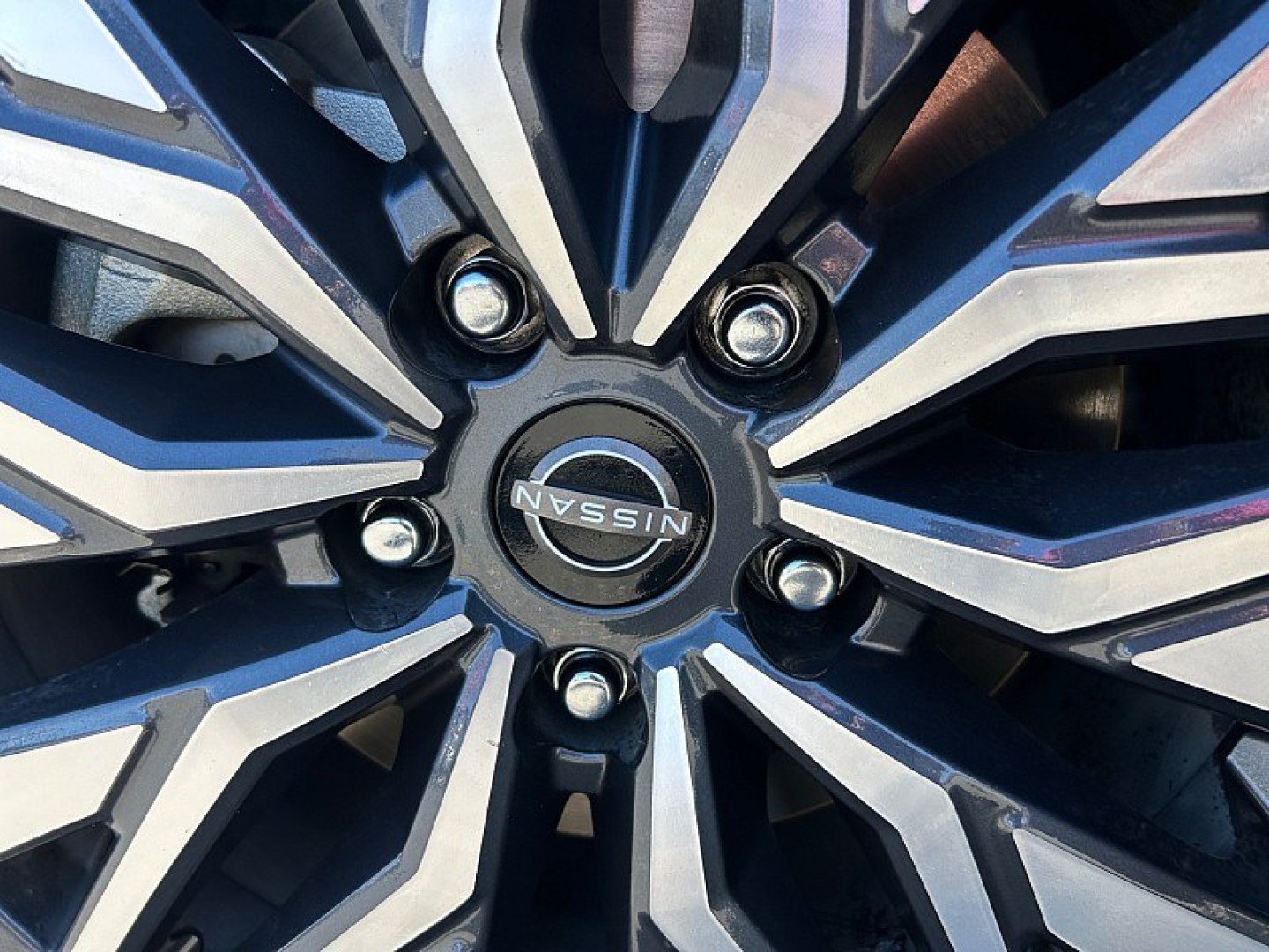 2025 White Nissan Altima (1N4BL4DV7SN) with an 4-Cyl 2.5 Liter engine, Automatic CVT transmission, located at 412 Auto Vista Drive, Palmdale, 93551, (661) 945-0620, 34.592636, -118.136681- Photo#11