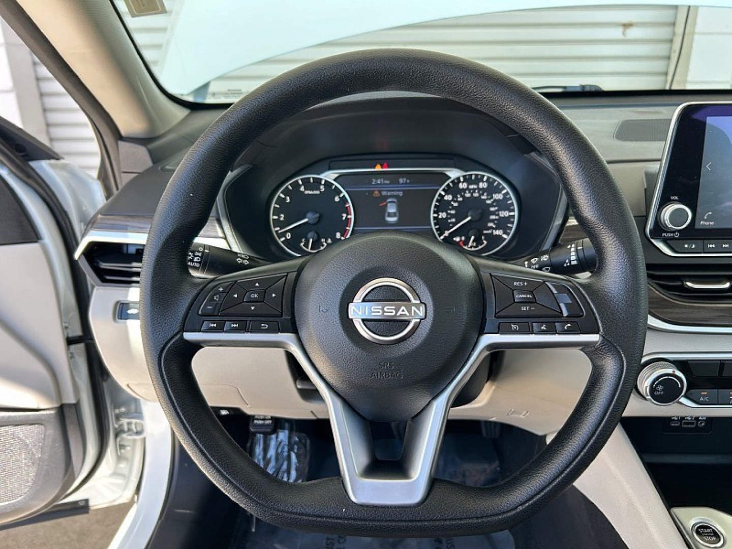 2025 White Nissan Altima (1N4BL4DV7SN) with an 4-Cyl 2.5 Liter engine, Automatic CVT transmission, located at 412 Auto Vista Drive, Palmdale, 93551, (661) 945-0620, 34.592636, -118.136681- Photo#22
